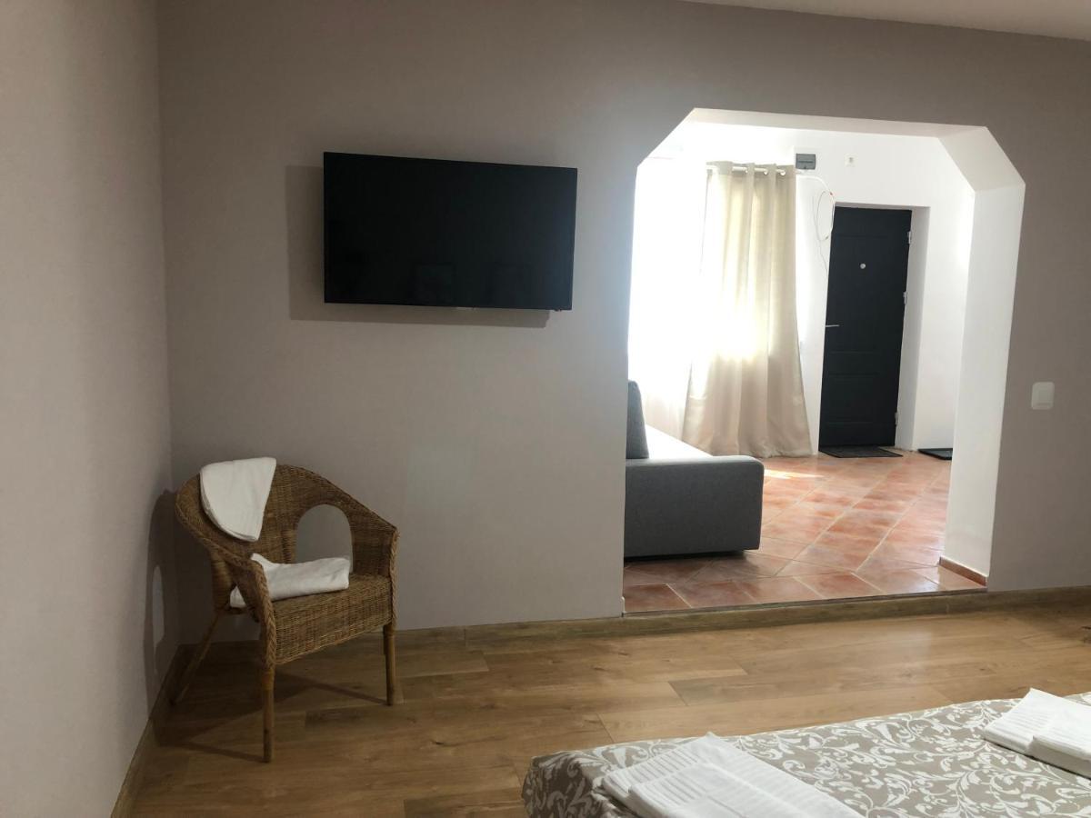 Ahora * Mamaia