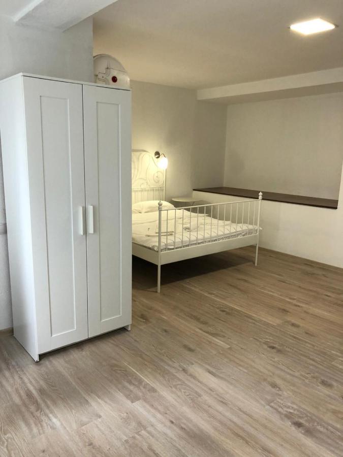 Ahora Apartment