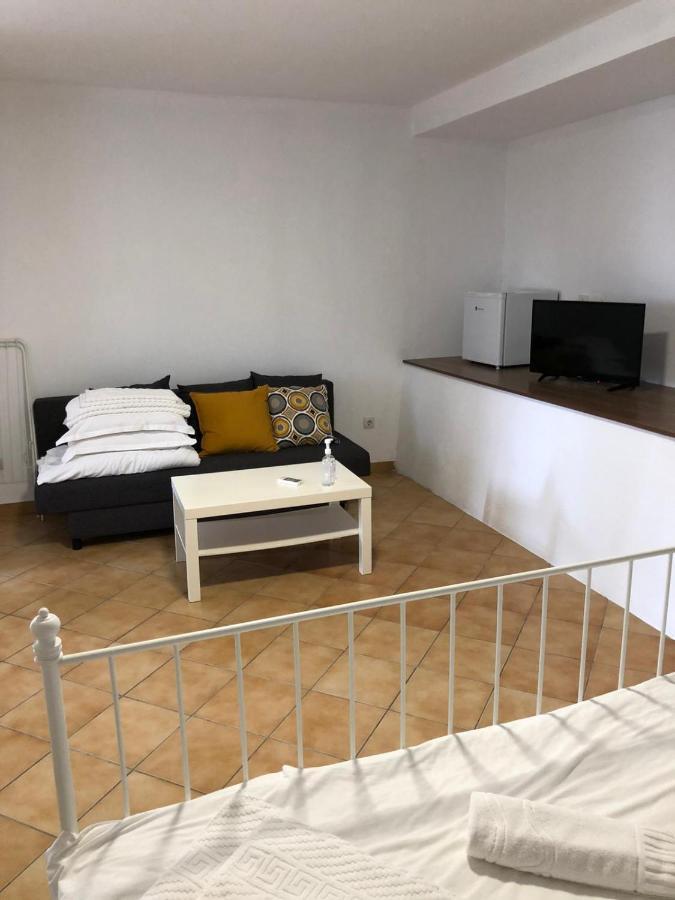Apartment Ahora *