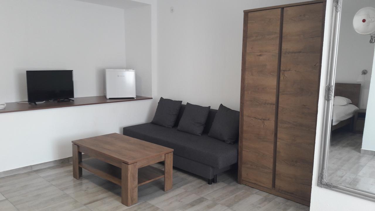 Ahora Apartment
