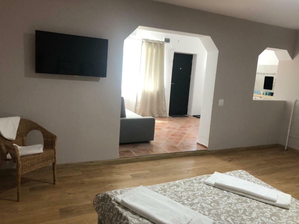 Ahora Apartment Mamaia